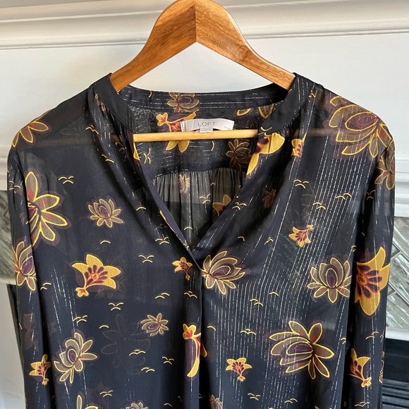 LOFT Tops - NWOT Ann Taylor LOFT Petites Semi-Sheer METALLIC Floral SplitNeck BLOUSE Top PM